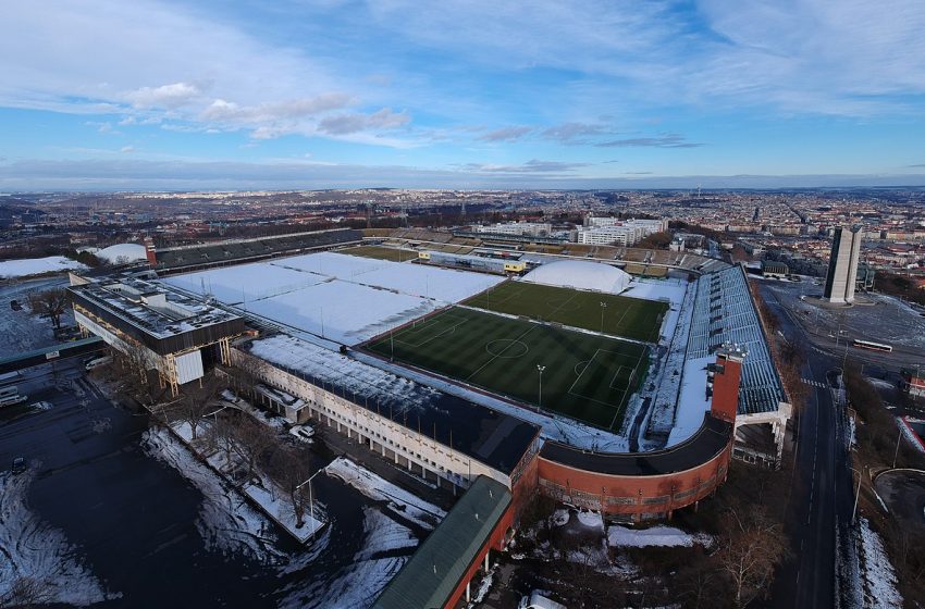 Legendární a chátrající Strahovský stadion